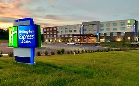 Holiday Inn Express & Suites Raleigh Airport - Brier Creek By Ihg